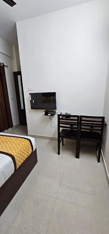 Blueway Residency Downtown Hotel Thiruvananthapuram 3*,  Ινδία