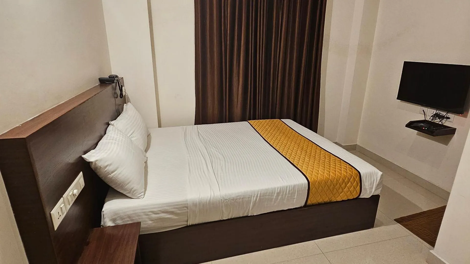Blueway Residency Downtown Hotel Thiruvananthapuram